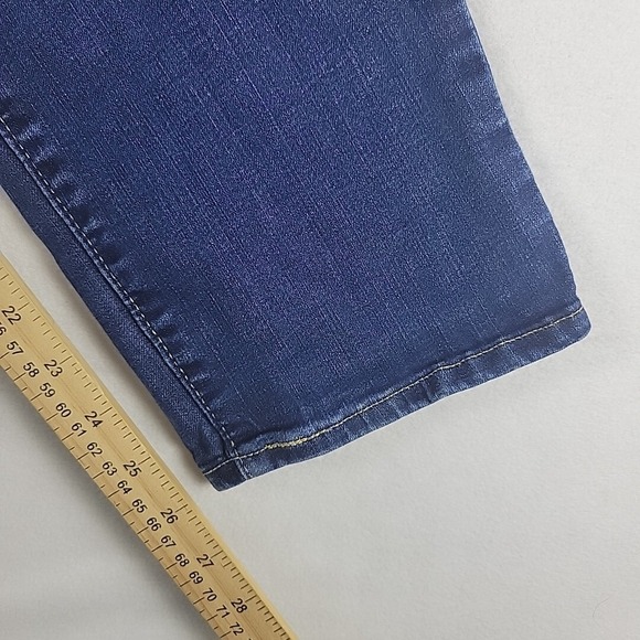 Levi's Women's Jeans Mid Rise Skinny 33 Stretch Comfort - Picture 7 of 8